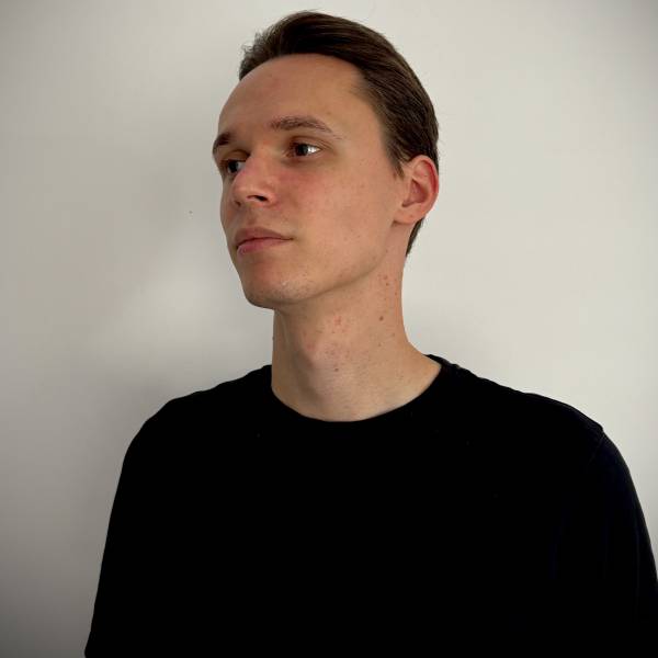 modelka s ID 040128VIE9 p019