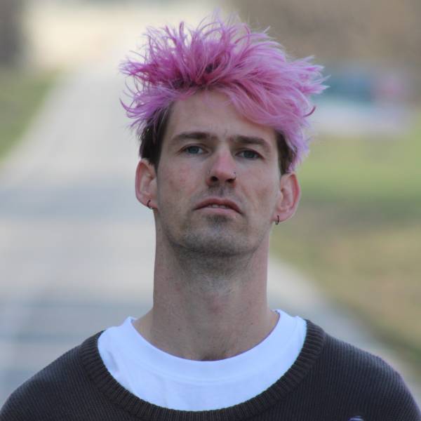 modelka s ID 04012D4AJM p016