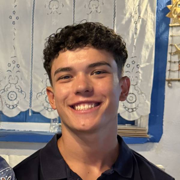 modelka s ID 040130MMU3 p017