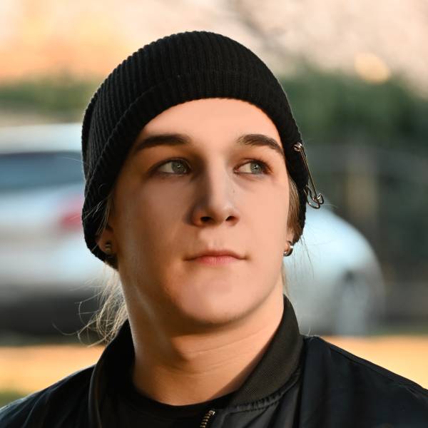 modelka s ID 04013GKZUB p016