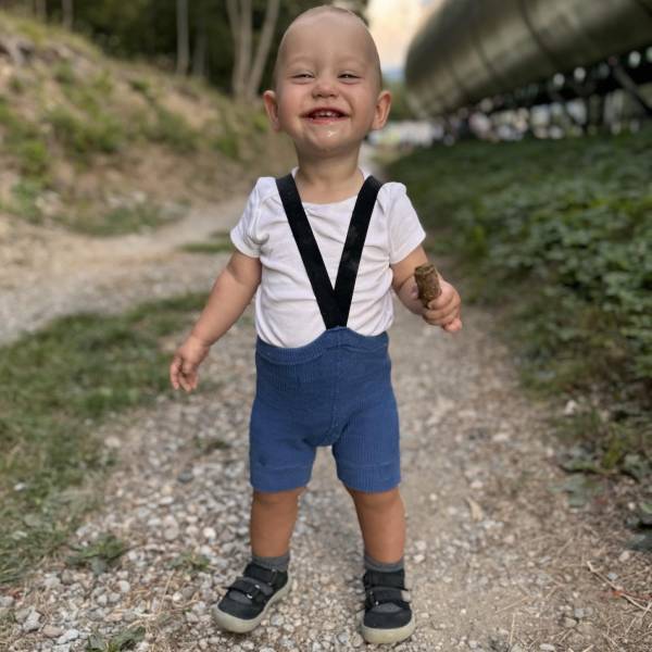 modelka s ID 04013V2JTF p017