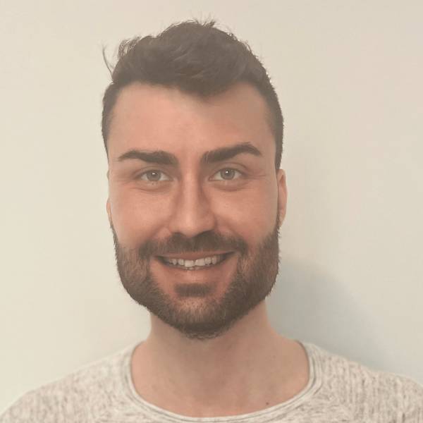 modelka s ID 04014OFTX3 p017