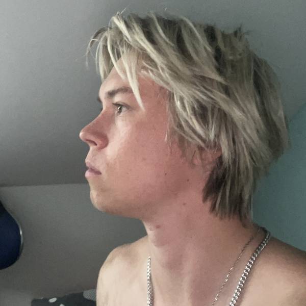 modelka s ID 04015R4I0T p019