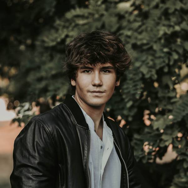 modelka s ID 04016MD96U p017