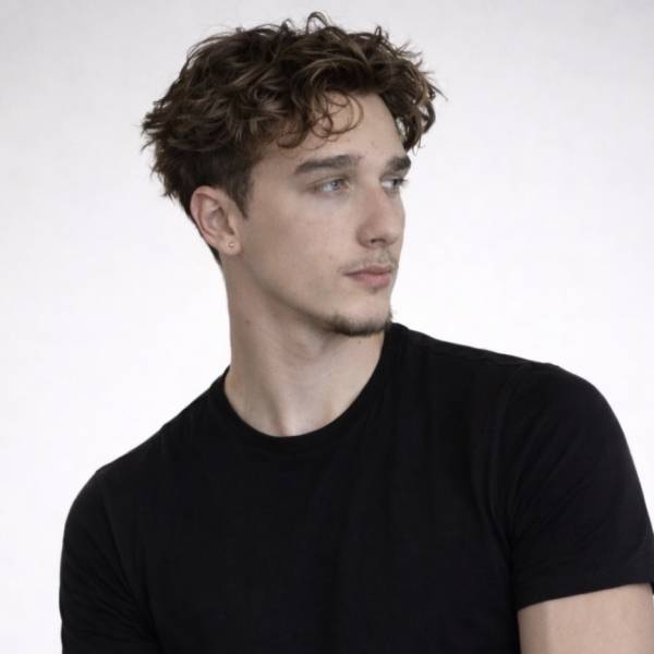 modelka s ID 04017P8LA1 p018