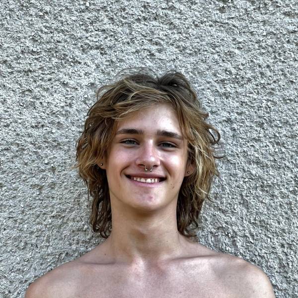 modelka s ID 04017SYSCG p017