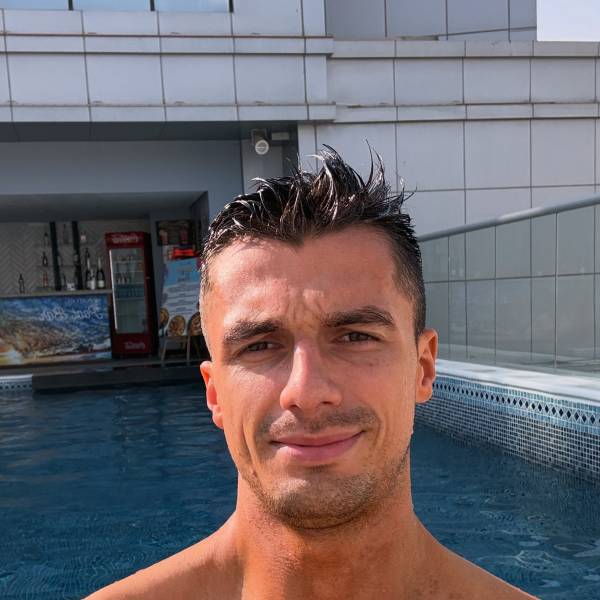 modelka s ID 04018AYIG0 p017