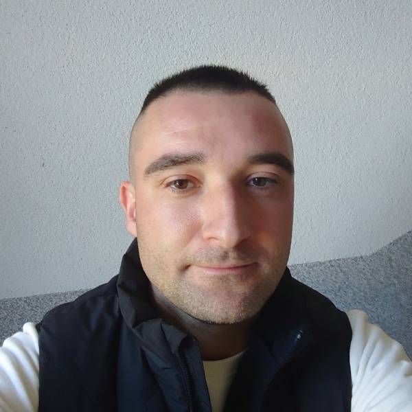 modelka s ID 04018LUDDF p018