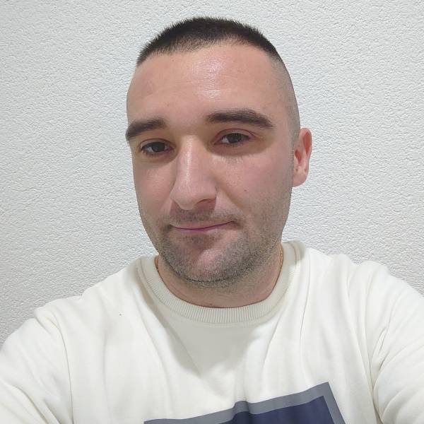 modelka s ID 04018LUDDF p019