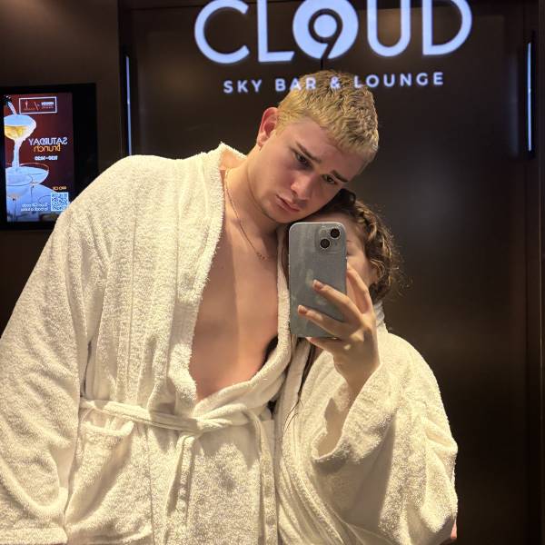 modelka s ID 04018SD064 p019