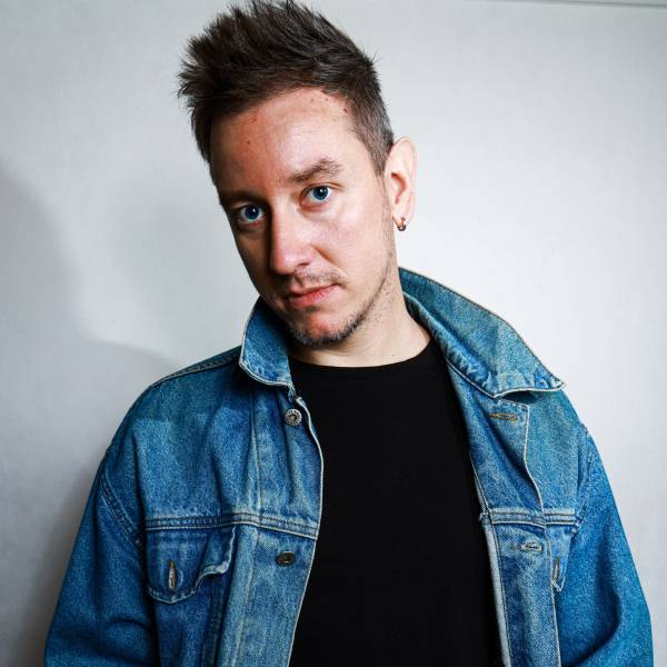 modelka s ID 040194PV8V p016