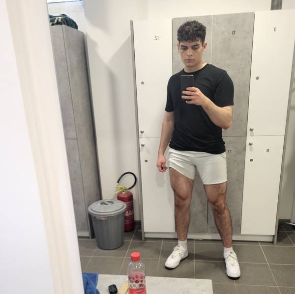 modelka s ID 04019BWWSZ p018