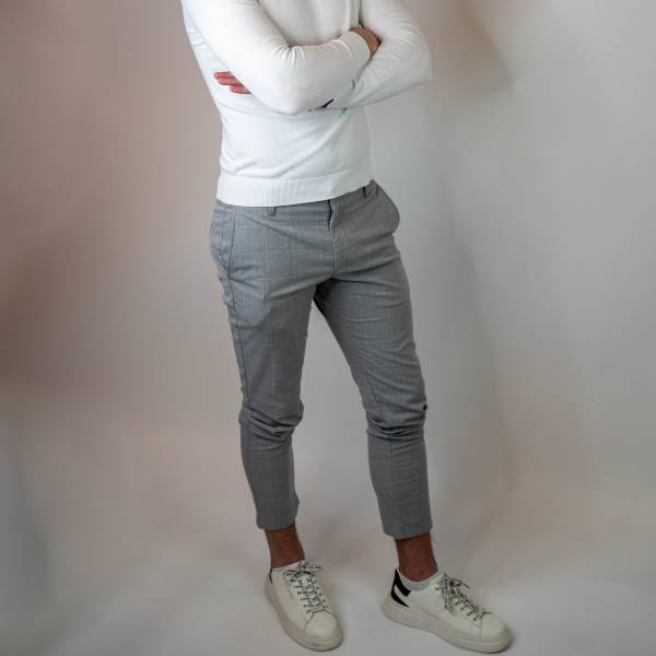 modelka s ID 04019F4TOY p018