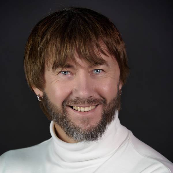 modelka s ID 0401A4QDX8 p017