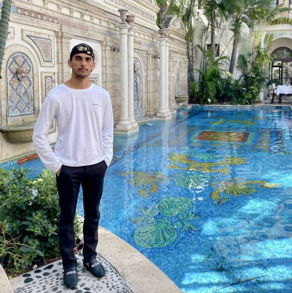 modelka s ID 0401AT7SPT p018