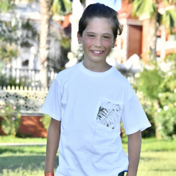 modelka s ID 0401AUX6CK p017