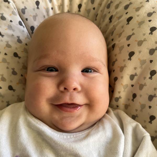 komparz profil 0401B0UJMA