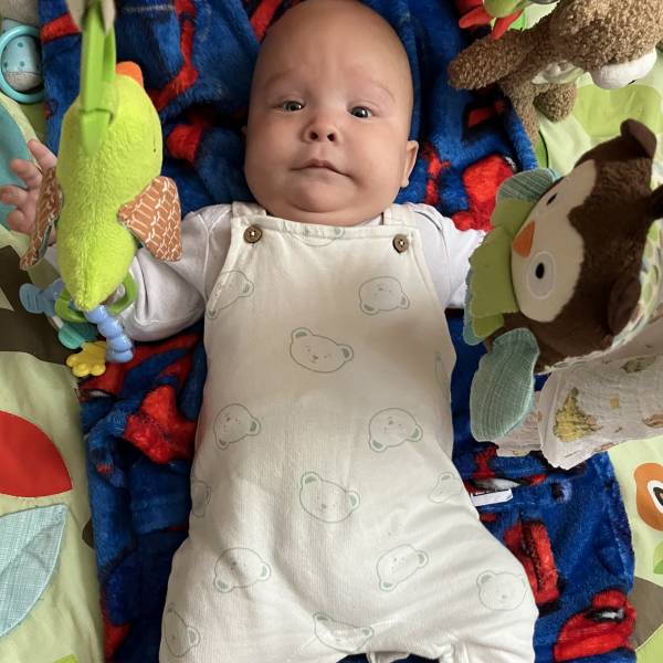 modelka s ID 0401B0UJMA p018