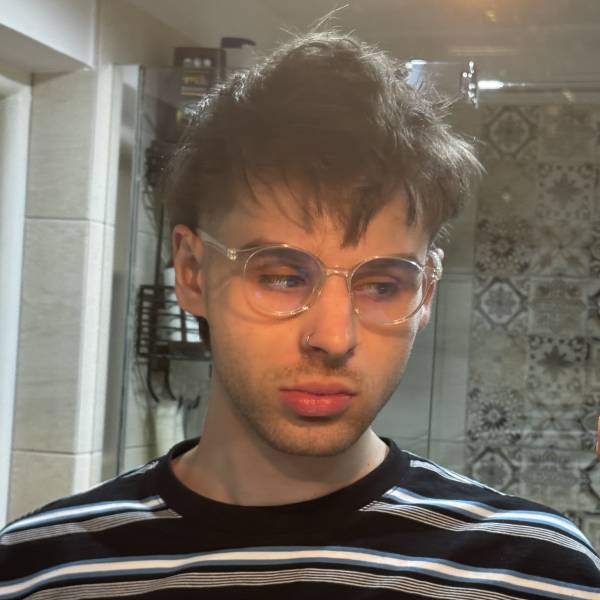 modelka s ID 0401BJFPXM p016