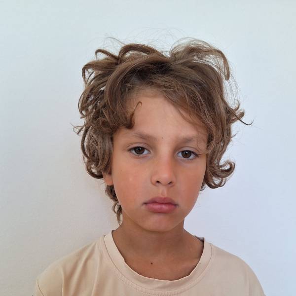 modelka s ID 0401BLRJSH p016