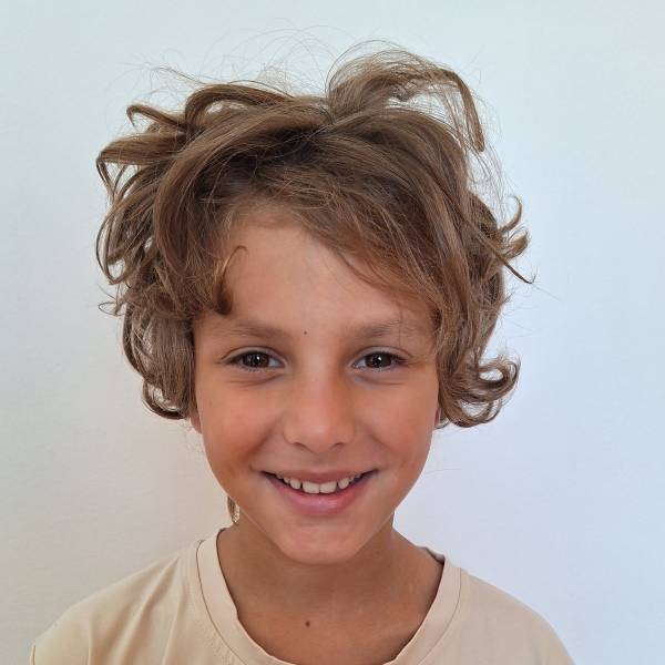 modelka s ID 0401BLRJSH p017