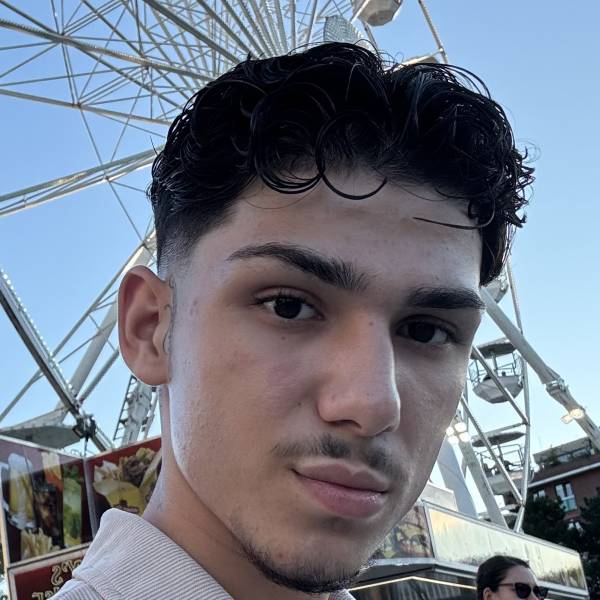 modelka s ID 0401CEUCD5 p019