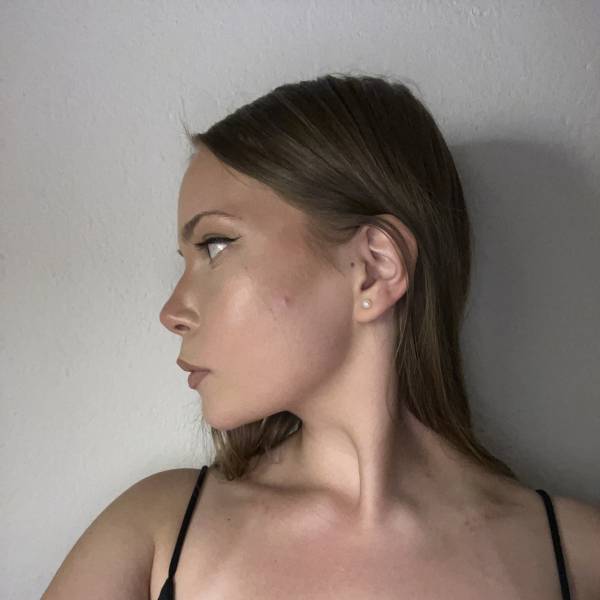 modelka s ID 0401CGZRB5 p019