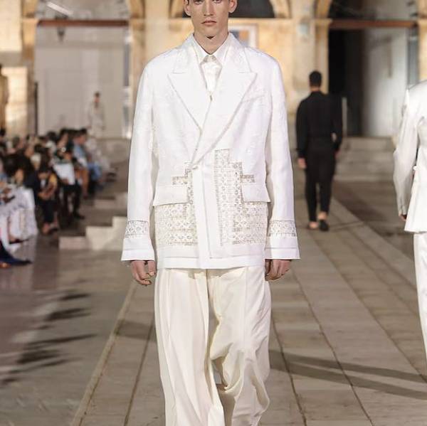 modelka s ID 0401CZK05Q p018