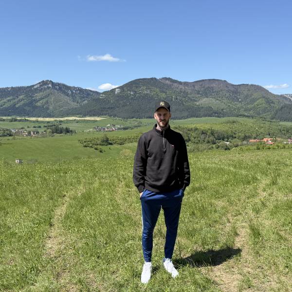 modelka s ID 0401ETA09M p018