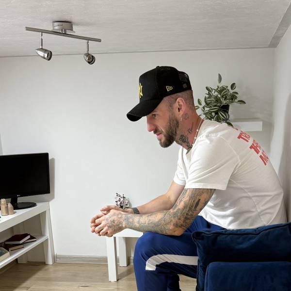 modelka s ID 0401ETA09M p019