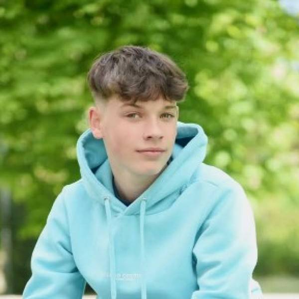 modelka s ID 0401GMM7ZO p019