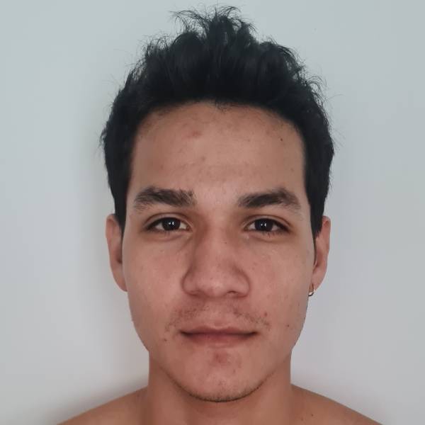 modelka s ID 0401HX5NQ2 p016