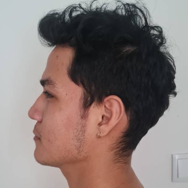 modelka s ID 0401HX5NQ2 p019