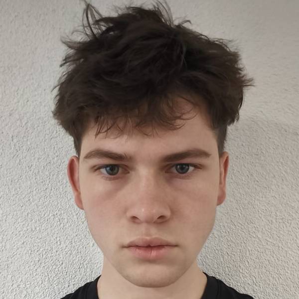 modelka s ID 0401IFY2HY p016