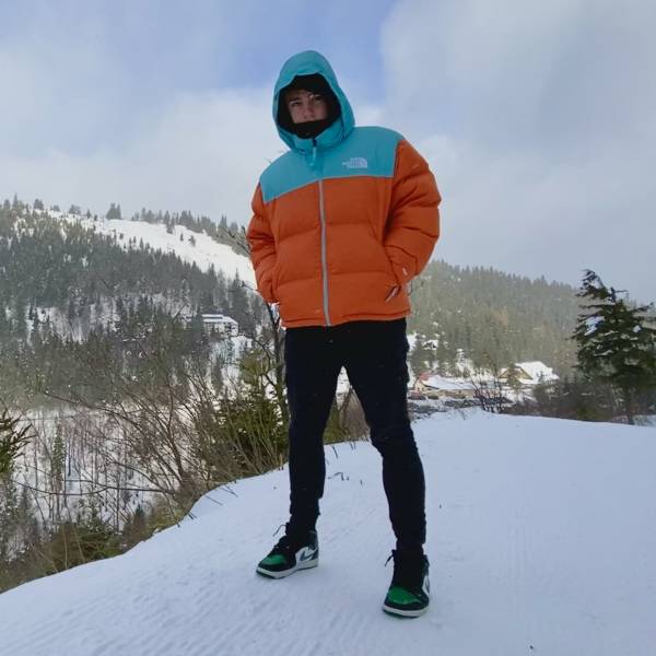 modelka s ID 0401IOXGRC p018