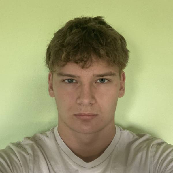 modelka s ID 0401ITYRCQ p016