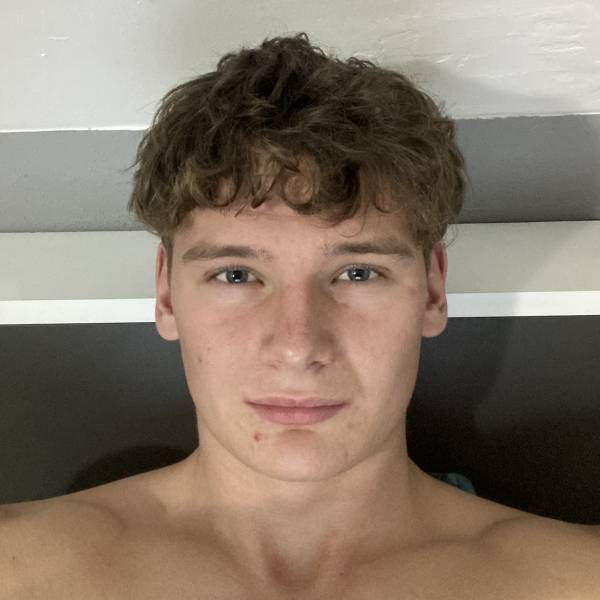 modelka s ID 0401ITYRCQ p017