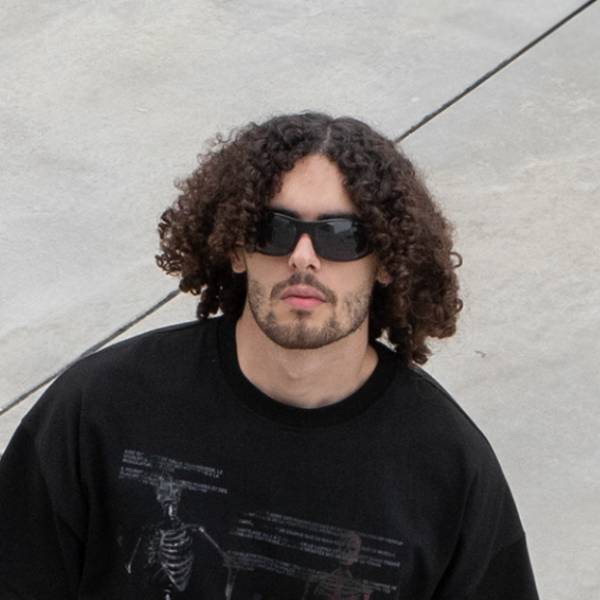 modelka s ID 0401JNVRKW p016