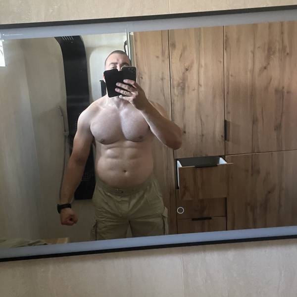 modelka s ID 0401JRU13M p018