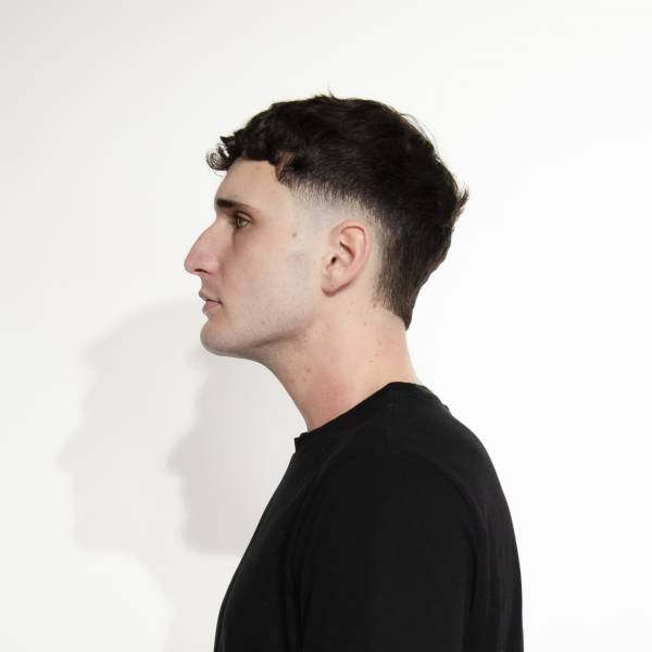 modelka s ID 0401MWBEA7 p019