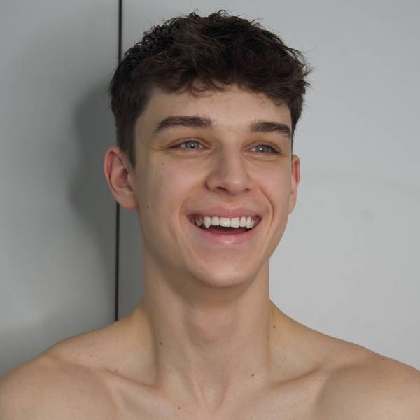 modelka s ID 0401MZGXG2 p017