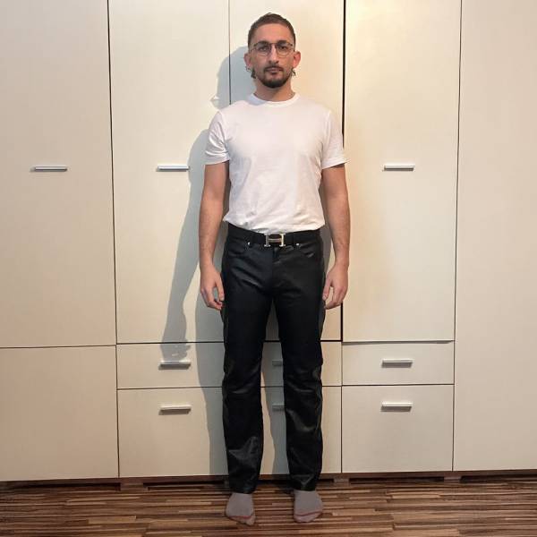 modelka s ID 0401O1QR32 p018