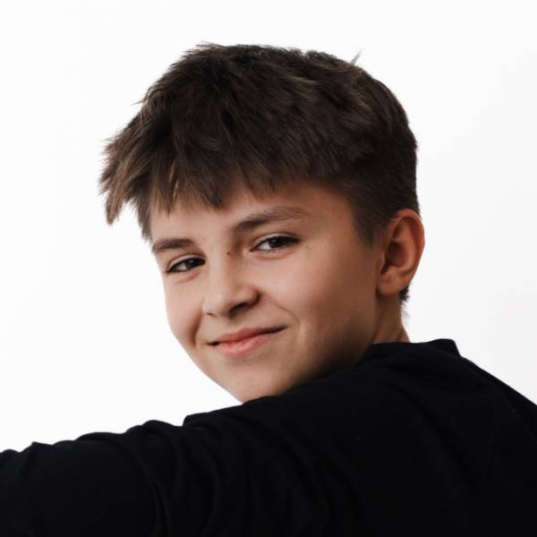 modelka s ID 0401O41ZD2 p017