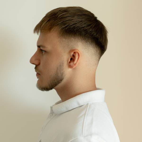 modelka s ID 0401OH3ZVS p019