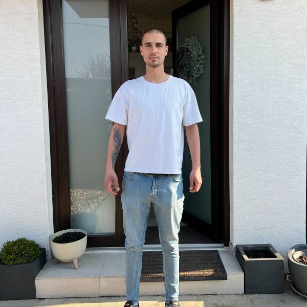 modelka s ID 0401OKKXYB p018