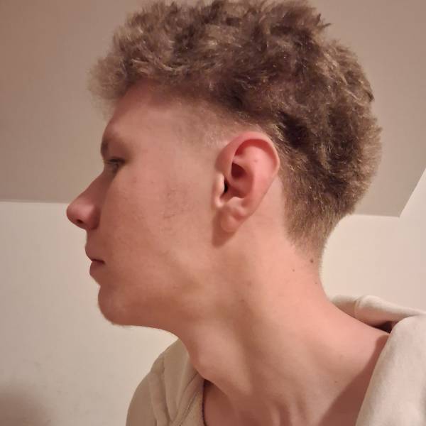 modelka s ID 0401OWR35M p019