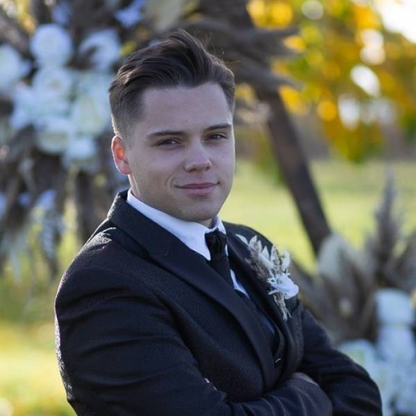 modelka s ID 0401PTRDRT p017