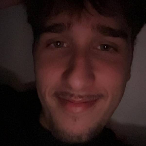 modelka s ID 0401PZVREA p017