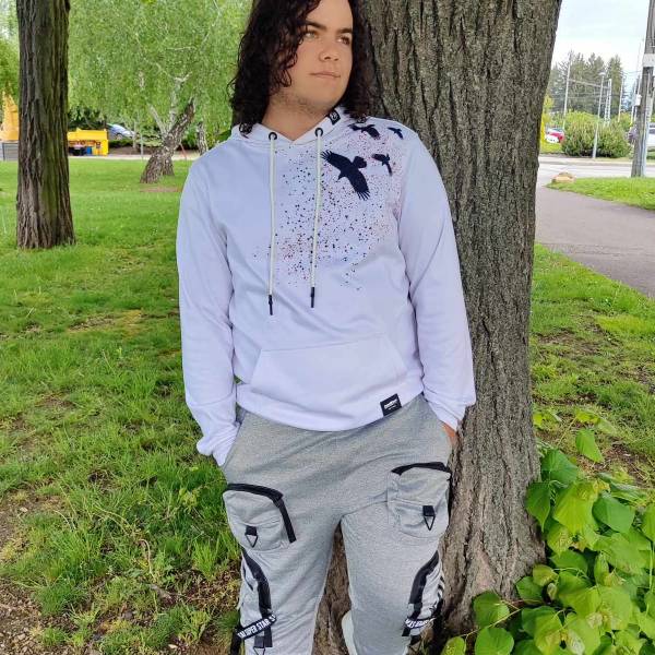 modelka s ID 0401QHEBY9 p018