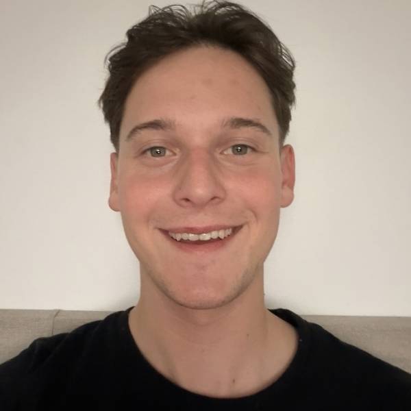 modelka s ID 0401SAJBLU p017